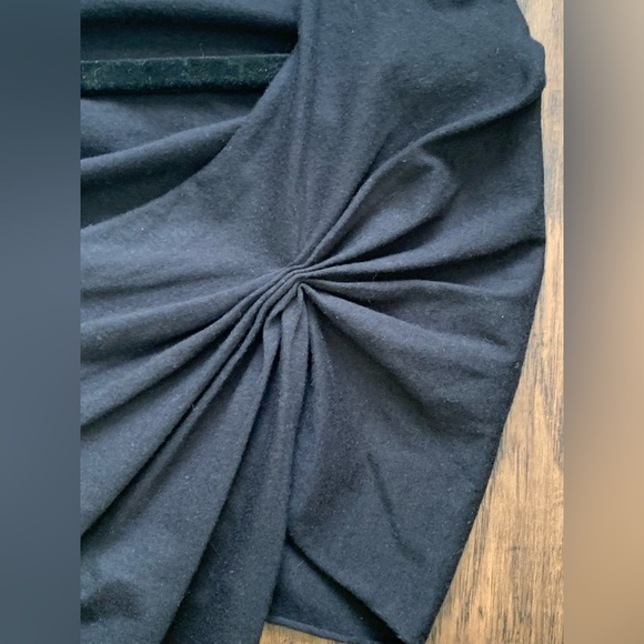 Topper - Picture 3 of 5